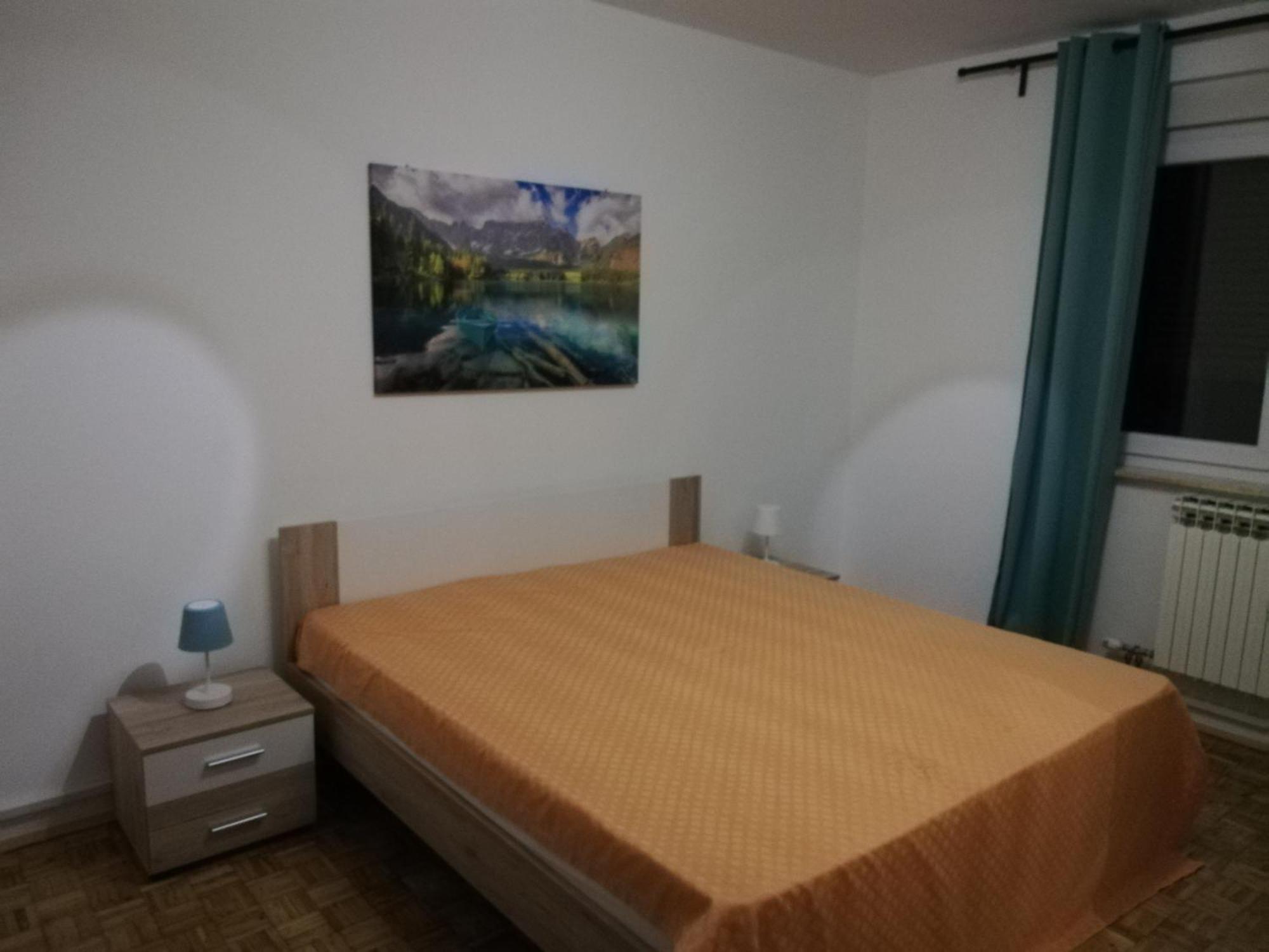 Ceki Apartment *